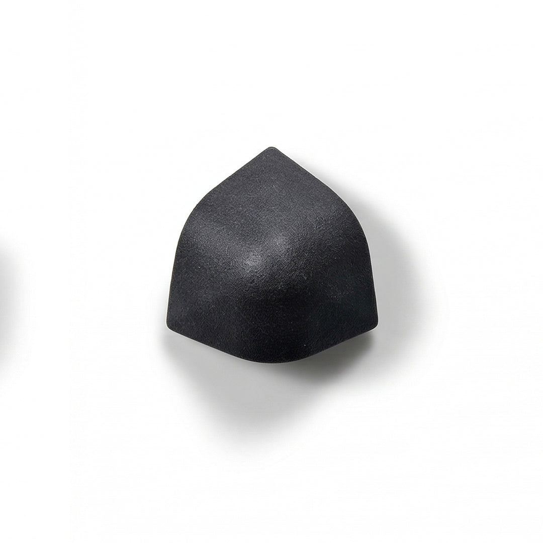 In Stock Porcelain Trim | Carbon Outer Beak